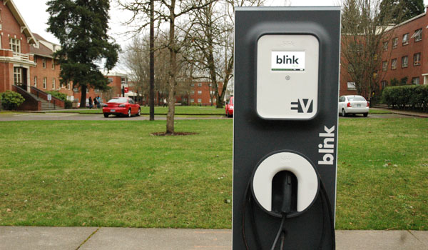 City installs electric car chargers