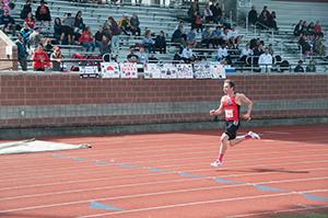 Track and field thrives throughout season