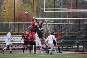 Swindle_Men's Soccer_5WEB