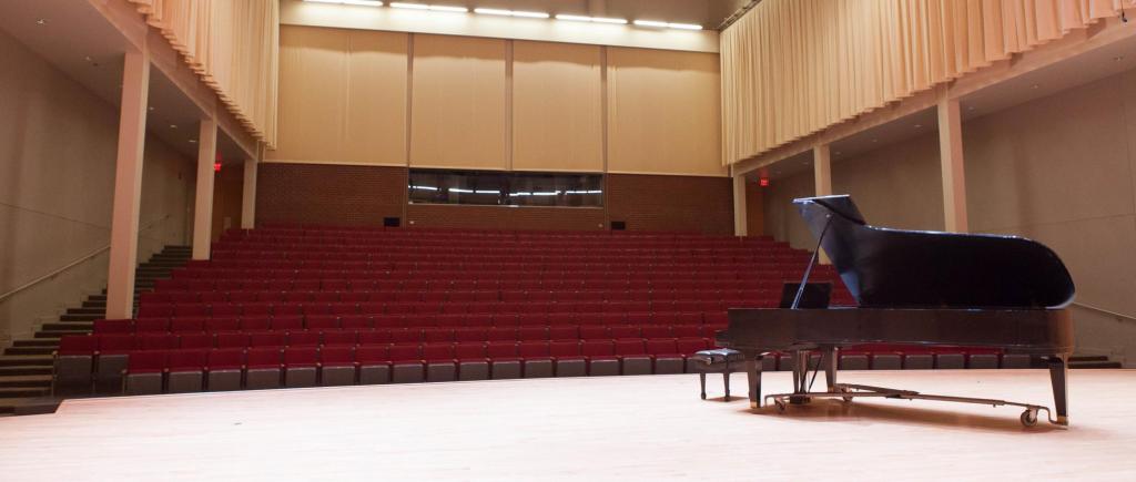 Deck The Halls With Sounds of&nbsp;Choir