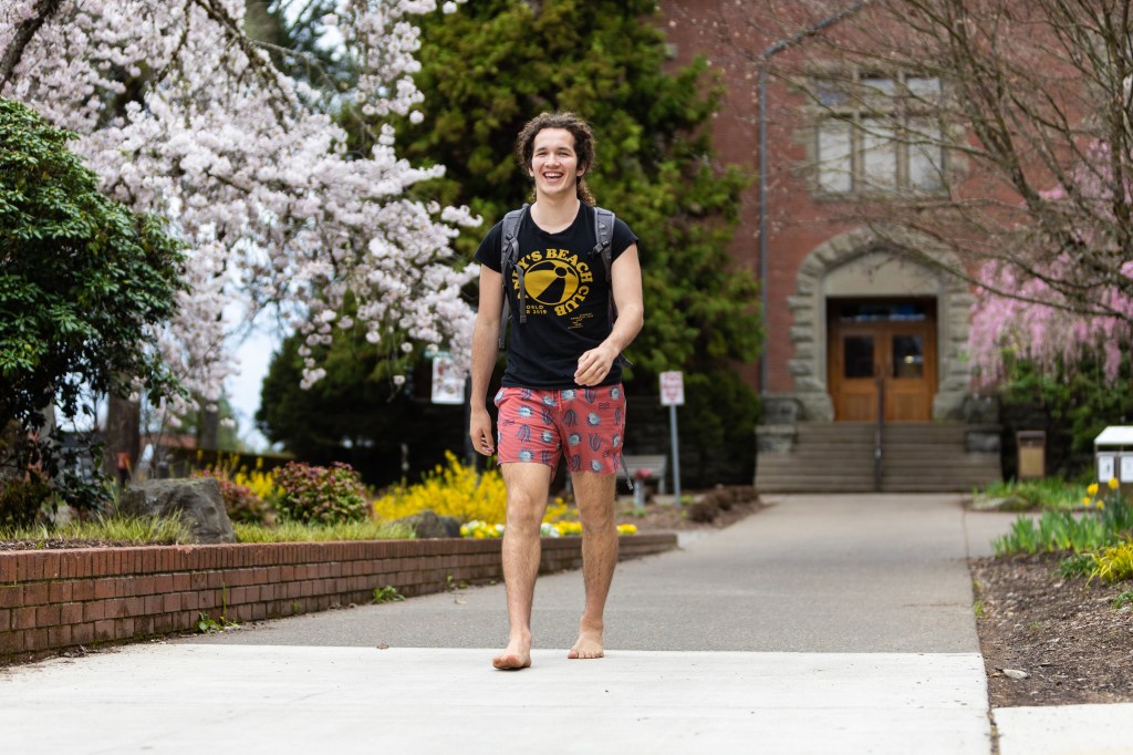 Connecting With the World Through his&nbsp;Feet